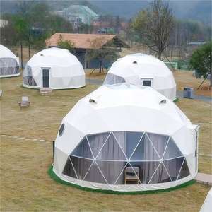 Réserve naturelle et glamping en parc, tente géodésique confortable, retrait sur pelouse et <span class=keywords><strong>camping</strong></span>, tente boule - Product Image 1