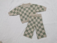 Ensemble de pulls tricotés en coton unisexe pour l'hiver vêtements pour enfants à carreaux neutres personnalisés