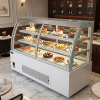 Vitrine à gâteaux coulissante en verre de style européen pour boulangerie, avec compresseur écoénergétique, idéale pour les mousses.