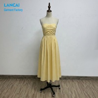 Robe Midi Été Femme Jaune à Rayures Fines, Coupe Trapèze, Sans Bretelles, Style Bandeau, Marque Privée Personnalisée, OEM ODM, Vente en Gros Usine