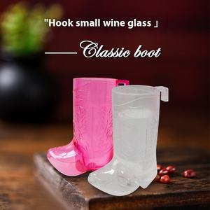 Mini tasse à botte en verre à vin avec crochet Ensemble de tasses à <span class=keywords><strong>esprit</strong></span> en plastique de conception moderne Style <span class=keywords><strong>scandinave</strong></span> populaire - Product Image 5