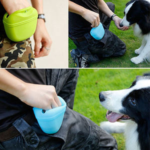 Custom OEM Silicone Treat Bag Leak-Proof Pouch Hands-Free Pet Snack Dispenser Washable <b>Dog</b> Training Gear Wholesale - Product Image 3