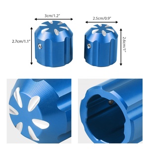 Capuchon de protection pour valve de service de climatisation en aluminium BEVINSEE # 3C0820581 pour <span class=keywords><strong>Audi</strong></span> <span class=keywords><strong>TT</strong></span>/TTS Coupé/Roadster 8J 2007-2014 - Product Image 2
