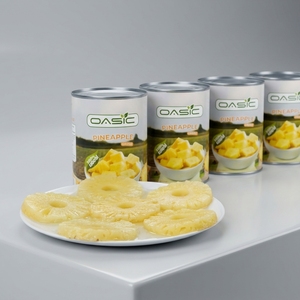 Vente en gros d'usine : Ananas en conserve en tranches/bouches/rondelles dans un sirop léger, fruits tropicaux en conserve de haute qualité - Product Image 1