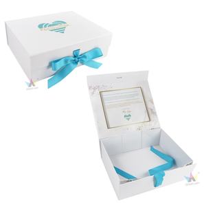 Boîtes cadeaux pliables de haute qualité Crown Win Blue, imprimées avec le logo du client, boîtes cadeaux pliables laminées en matériaux optionnels - Product Image 3