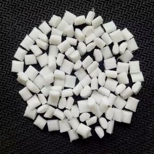 Résine PET vierge à 100 % de haute résistance pour la fabrication de bouteilles, matière première plastique en gros pour usines - Product Image 3