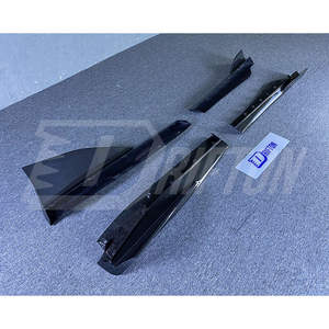 Faldones Laterales de Fibra de Carbono Seca Estilo OEM 600LT para McLaren 600LT - Product Image 3