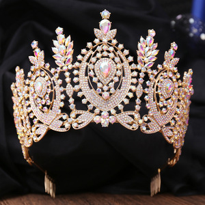 Corona Nobile Barocca Europea e Americana con Cristalli Rossi e Diamanti, per Spose e Regine, Regolabile, per Spettacoli Teatrali - Product Image 3