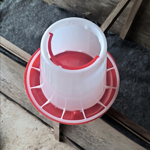 Comedero <span class=keywords><strong>de</strong></span> Pollo Multi-Tamaño <span class=keywords><strong>de</strong></span> 1.5-10 kg, Comedero <span class=keywords><strong>de</strong></span> Plástico <span class=keywords><strong>para</strong></span> Aves <span class=keywords><strong>de</strong></span> Corral <span class=keywords><strong>para</strong></span> Granjas - Product Image 6