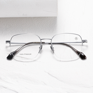 Gafas Rectangulares Ultraligeras de Titanio, Montura Completa de Color Sólido, Unisex, para Corrección de la Visión en Adultos - Product Image 6