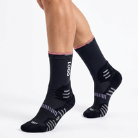Chaussettes de sport athlétiques à compression, épaisses et de haute qualité, pour le basketball et la course à pied, de qualité professionnelle.