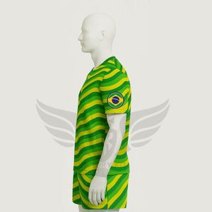 Conjunto de Camiseta y Pantalones Cortos de Fútbol Personalizados para la Copa Mundial de Fútbol Brasil 2026, Camiseta con Cuello en V de Poliéster y Pantalones Cortos - Product Image 3