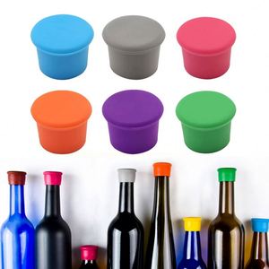 Tapones de Silicona Rojos para Botellas, Personalizables con Logotipo, Tapones Circulares para Vino con Excelente Calidad de Impresión - Product Image 1