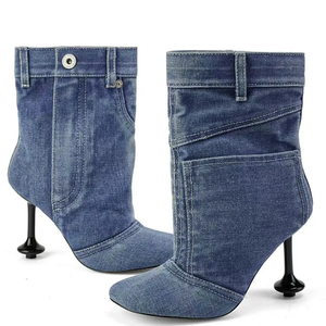 Bottines courtes à bout carré pour femme, avec talons personnalisés irréguliers, boutons et détails en denim, chaussures de scène à coupe large - Product Image 5