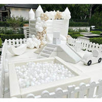 Oferta Especial: Equipo de Juego Suave Comercial Grande y Cuadrado para Interiores, Piscina de Pelotas Blanca y Brincolín para Fiestas Infantiles
