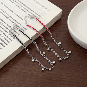 Bracelet en argent sterling 925 avec breloque à pompon en ficelle rouge et noire pour femme, bijou cadeau - Product Image 1