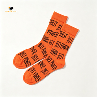 Calze a metà polpaccio con stampa integrale, conformi Prop 65, per il supporto di marchi in fase di avvio, modello Just Power Letter Crew Sock