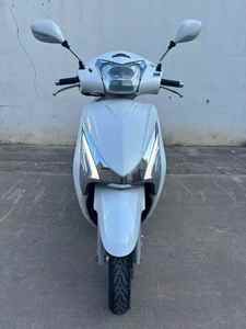 Motocicleta <span class=keywords><strong>Honda</strong></span> Yujia110 Usada, Motocicleta de Carreras a Gasolina China para Desplazamientos Urbanos con Características de Scooter de Pedales, Scooters a Gasolina - Product Image 3