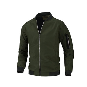 Blouson d'hiver à coupe régulière, épaules tombantes, manches longues pour homme, inspiré de la mode Y2K, écologique, coupe-vent - Product Image 1