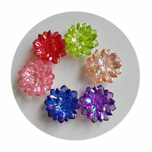 Surtido de cuentas de flores multicapa chapadas en AB de colores con agujero medio para hacer joyas y decoración de bolígrafos DIY