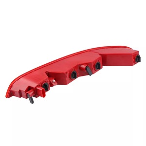 Pour la nouvelle <span class=keywords><strong>Audi</strong></span> <span class=keywords><strong>Q3</strong></span> 12-15 feux de pare-chocs arrière lentille claire clignotants feux de frein et feux arrière 12v tension - Product Image 5