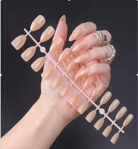 Venta al por mayor <span class=keywords><strong>de</strong></span> uñas acrílicas postizas Stiletto brillantes y sólidas, diseño <span class=keywords><strong>de</strong></span> modelo a presión barato para niñas DIY, dedos, Material ABS - Product Image 6