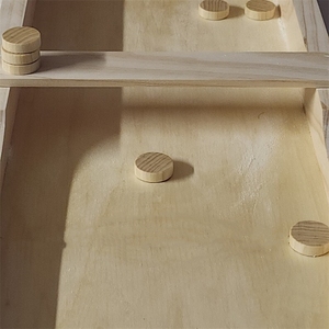 Juego de deportes de interior tradicional personalizado hecho a mano <span class=keywords><strong>sjoelbak</strong></span> juego de mesa de tejo holandés para niños y adultos - Product Image 4