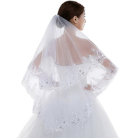 Voiles de Mariée Courte en Tulle 2 Niveaux Dernière Mode En Gros avec Peigne, Voile de Mariage Femme en Dentelle Pailletée
