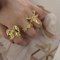 Nouvelle Arrivée Bague Tête de Cerf Dorée de Luxe avec Nœud Papillon pour Femme, Bijou Fantaisie Ajustable en Cristal et Strass, Cadeau Tendance
