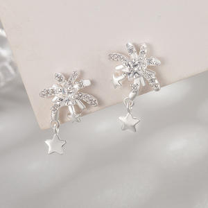 Pendientes de moissanita, aretes de perlas genuinas y plata esterlina, aretes para hombre, moissanita - Product Image 1