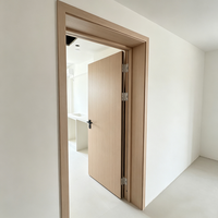 Porte en acier à grain de bois pour appartement moderne, durable, résistante à l'humidité, aux rayures et à la corrosion, portes intérieures