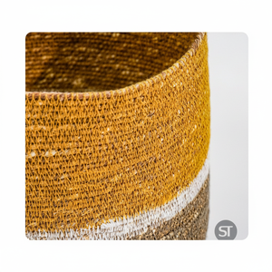 Panier jonc de mer tressé moutarde blanche tissé à la main H21 B20 cm organisateur de stockage naturel pour salon usage domestique et décoration - Product Image 1