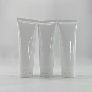 Tube de brillant à lèvres rose transparent personnalisé de haute qualité 10 ml, conteneur cosmétique vide compressible 10g/15g pour soins de la peau - Product Image 1