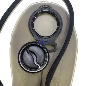 حقيبة ماء رياضية بسعة 3 لتر من مادة TPU للبيع بالجملة، مناسبة لركوب الدراجات والجري والصيد والمشي لمسافات طويلة - Product Image 6