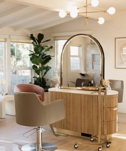 Mueble de Peluquería con Espejo de Pared Arqueado, Grande, Dorado, con Mesa de Peluquería, Iluminación LED, Estación de Maquillaje de Madera - Product Image 4