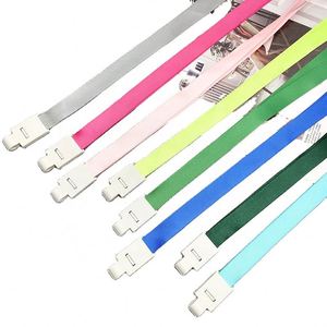 สายคล้องโทรศัพท์มือถือแบบพิมพ์ลายด้วยความร้อน ราคาโรงงาน สำหรับใส่แฟลชไดรฟ์ USB สายคล้องคอไนลอนโพลีเอสเตอร์ พิมพ์โลโก้ได้ตามต้องการ - Product Image 2