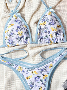 Nouvel ensemble de maillot de bain bikini 2 pièces pour femme, imprimé floral, taille haute, fente haute, col halter et dos nu, collection été - Product Image 6