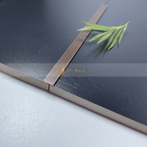 Profilés décoratifs en acier inoxydable doré en forme de T pour carrelage, finition brossée, pour appartement - Étanche, durable, design contemporain, garantie 5 ans - Product Image 5