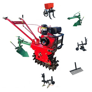 Cultivador de gasolina rojo con alimentador de semillas y múltiples accesorios, tractor multifuncional mini para granja. - Product Image 1