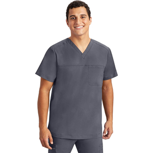 Haut de blouse médicale pour homme Justin, col en V, coupe moderne, avec poche sur la poitrine, en tissu tricoté, pour usage hospitalier, entretien facile, extensible - Product Image 1