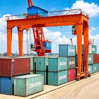 Grue portuaire à portique double poutre de 35 tonnes personnalisable, montée sur rail, type RMG, pour opération en entrepôt logistique de conteneurs