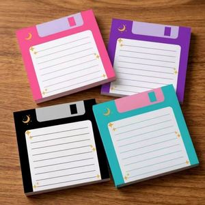 Back-to-School Must-Have: Niedliche Floppy-Disk-Design Haftnotizen, Selbstklebende Memo-Notizblöcke für Büro und Aufzeichnungen - Product Image 1