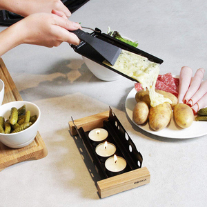 Batterie de cuisine pliable à poignée en bois antiadhésive Mini CheeseTea Light <span class=keywords><strong>Raclette</strong></span> <span class=keywords><strong>Grill</strong></span> Set avec spatule pour l'extérieur - Product Image 3