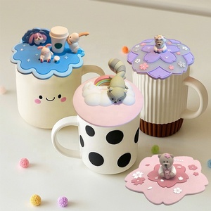 Tapa de Silicona de Dibujos Animados para Taza de Café, Tapa Suave Antipolvo Personalizada por el Fabricante para Vaso de Viaje de Cerámica - Product Image 1