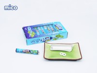 Ces bonbons pressés délicieux et colorés en forme de fraise sont spécialement conçus pour les enfants.