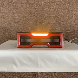 Piezas de Vehículos, Luz Trasera LED Ahumada de Alta Calidad para <span class=keywords><strong>Toyota</strong></span> Land Cruiser FJ75 LC79 1985-2007 - Product Image 2