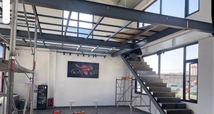 Estante de entresuelo de acero inoxidable de 5 capas, pantalla de arte decorativa, almacenamiento de carga, protección contra la corrosión, recubrimiento en polvo para interiores - Product Image 2