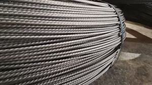 Fili d'acciaio pretrattati nervati non legati di grado SWRH82B secondo la norma ASTM per pali in calcestruzzo precompresso (PHC) e pali elettrici in calcestruzzo - Product Image 6