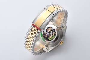 Reloj de movimiento mecánico de gama alta de lujo 2025, esfera negra dorada, pantalla analógica luminosa con números romanos, función de buzo de Fecha - Product Image 6