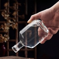 250ml 330ml 500ml Vacío Redondo Vodka Licor Tequila Ron Gin Whisky Spirits Botella de vidrio con corcho Vino Beevareg Botellas de alcohol